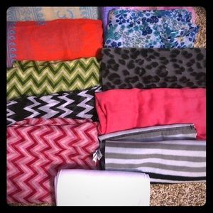 Scarfs